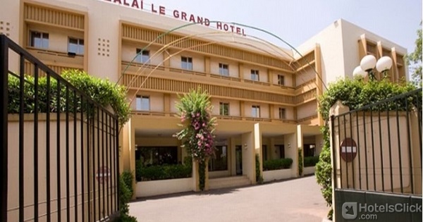 azalai grand hotel exterieur.5