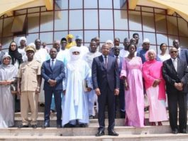 TOMBOUCTOU, NIONO, BAKARYTOGOLA Des symboles de notre incapacité à régler un problème Le Mali souffre d’une carence quasi-cognitive de faire face au plus petit des problèmes. Gouvernement boubou cisse