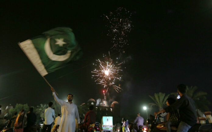 PAKISTAN-MULTAN-INDIA-CEASEFIRE-CELEBRATION